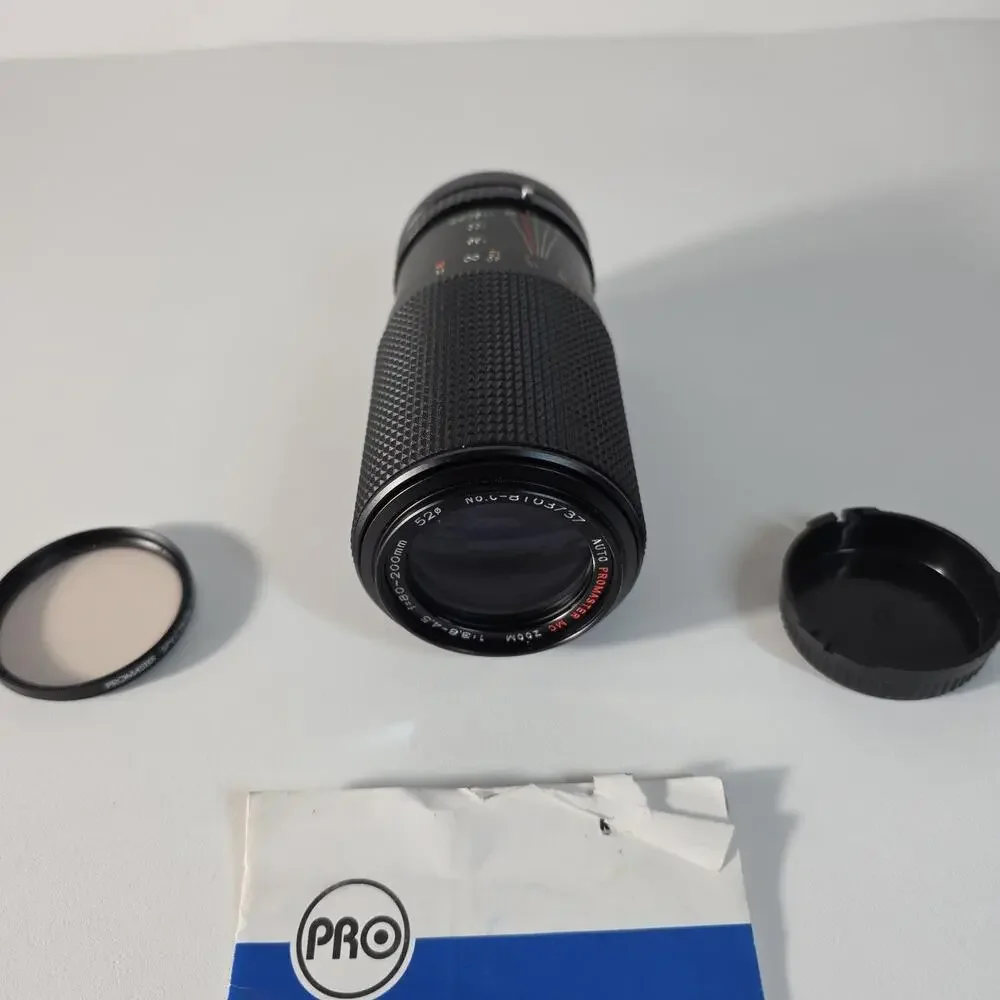 Promaster AF Zoom Multi-Coated 80-200mm 1:3.8 Lens Excellent Cond.